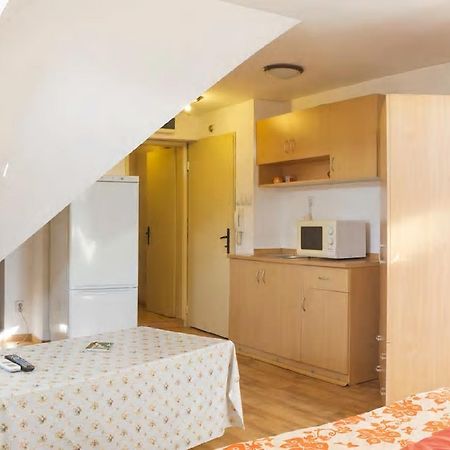 Stay Nexus Near Airport Sofia Ngoại thất bức ảnh