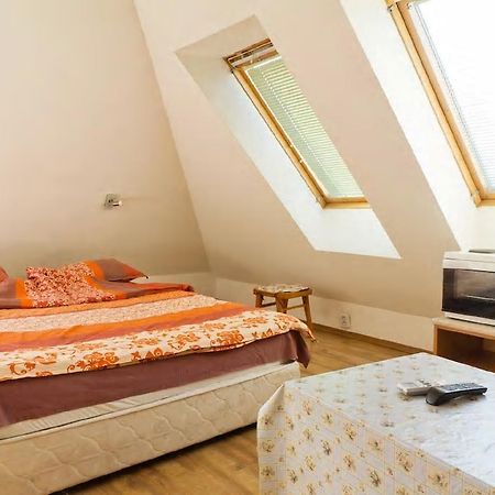 Stay Nexus Near Airport Sofia Ngoại thất bức ảnh