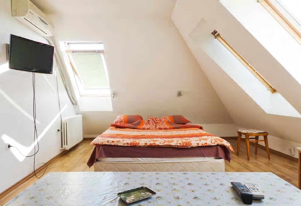 Stay Nexus Near Airport Sofia Ngoại thất bức ảnh