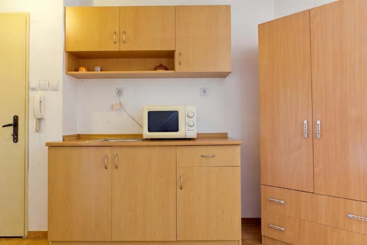 Stay Nexus Near Airport Sofia Ngoại thất bức ảnh